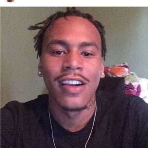 Meet your Posher, Victor